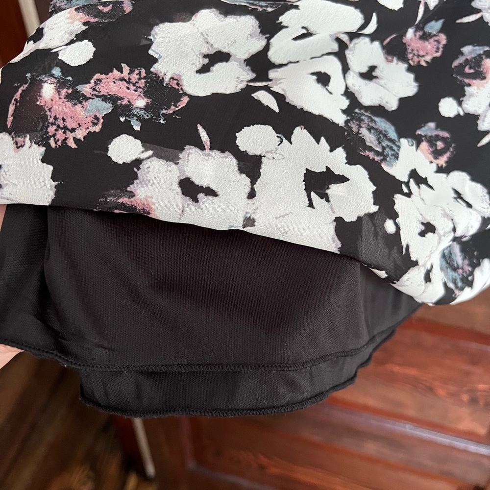 Floral Sheer Long Sleeve Dress - Picture 6 of 7